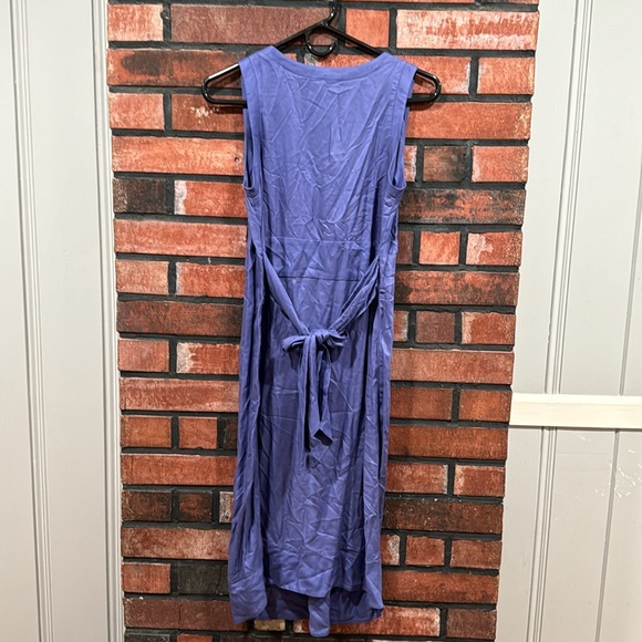 Isabella Oliver maternity Dress - Picture 6 of 9